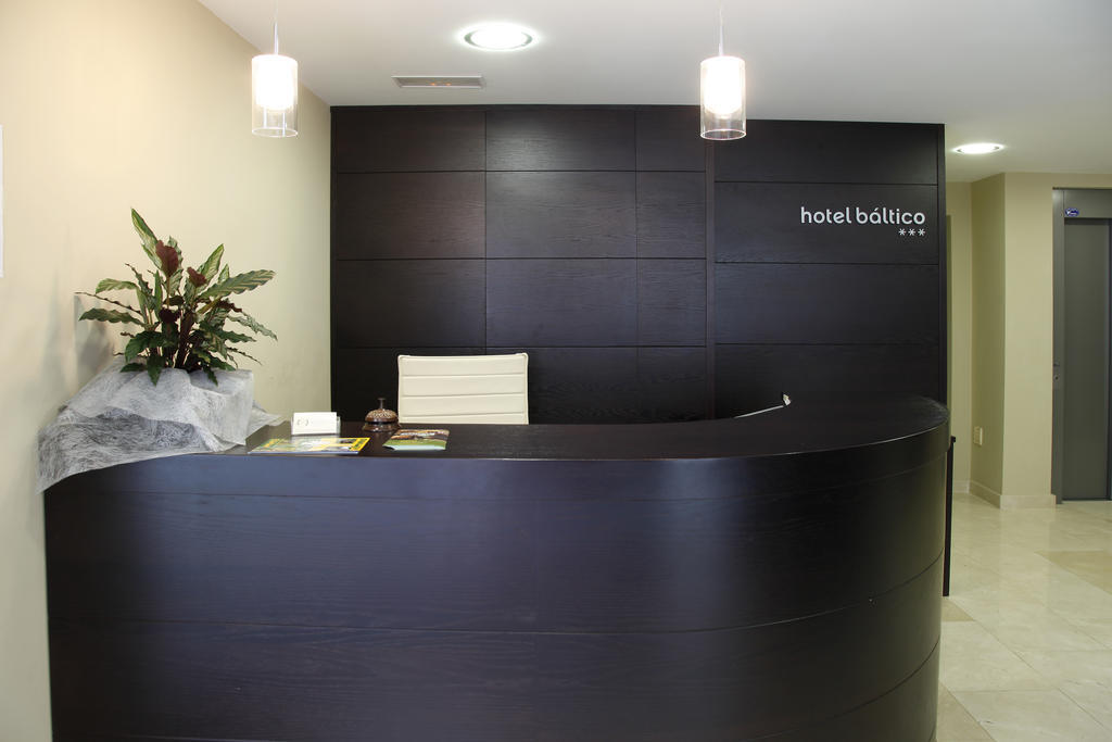 Hotel Baltico Luarca Rum bild