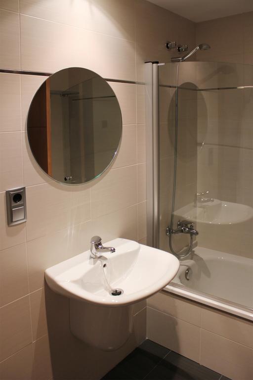 Hotel Baltico Luarca Rum bild